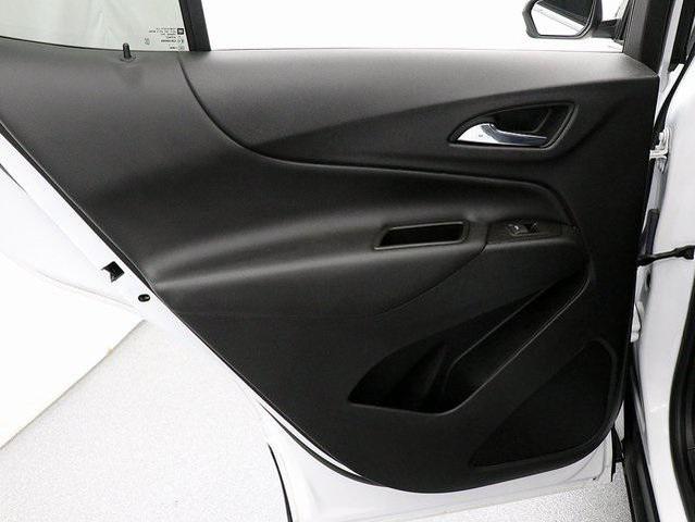 Photo of 2022 Summit White Chevrolet Equinox