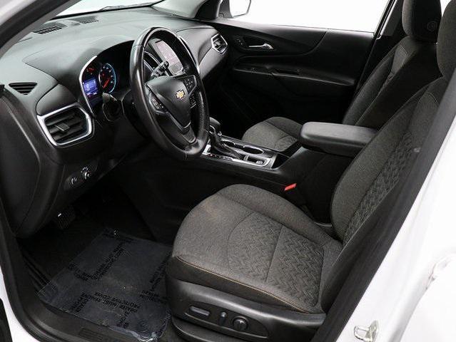 Photo of 2022 Summit White Chevrolet Equinox