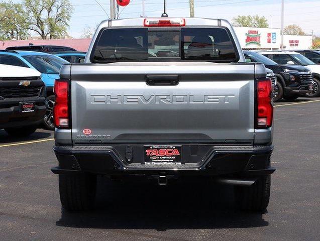Photo of 2025 Sterling Gray Metallic Chevrolet Colorado
