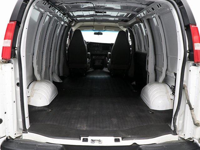 Photo of 2023 Summit White GMC Savana 2500