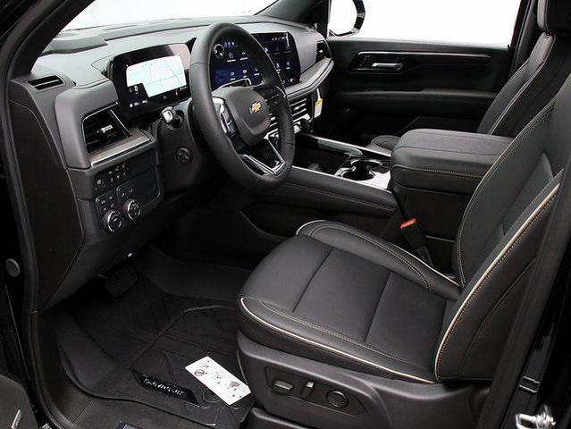 Photo of 2025 Black Chevrolet Suburban