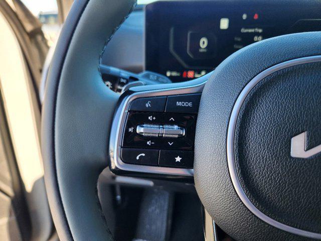 Photo of 2025 Wolf Gray Kia Sorento