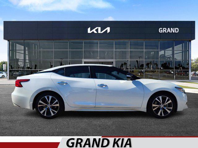 2016 Nissan Maxima