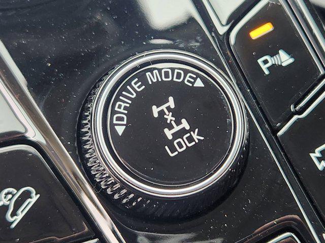 Photo of 2025 Fusion Black Kia Sportage Hybrid