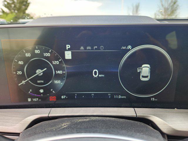 Photo of 2025 Glacial White Pearl Kia Telluride