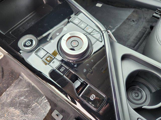 Photo of 2025 Snow White Pearl Kia Niro EV