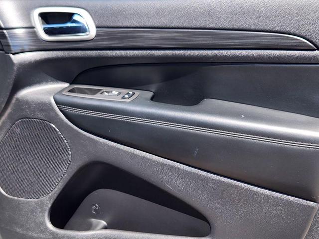 Photo of 2022 Sting-Gray Clearcoat Jeep Grand Cherokee