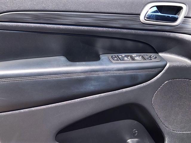 Photo of 2022 Sting-Gray Clearcoat Jeep Grand Cherokee