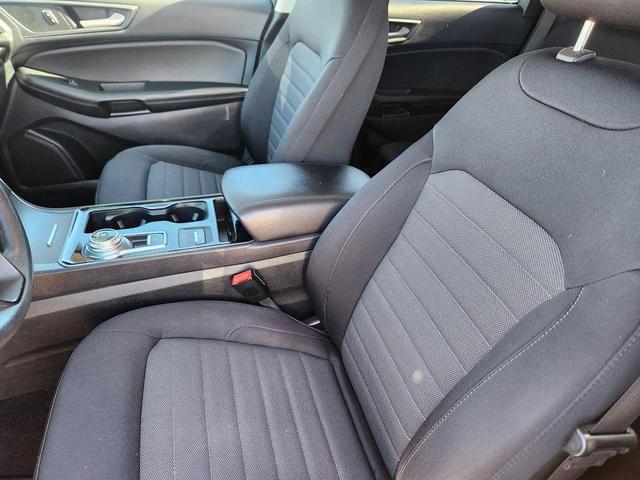 Photo of 2020 Magnetic Metallic Ford Edge