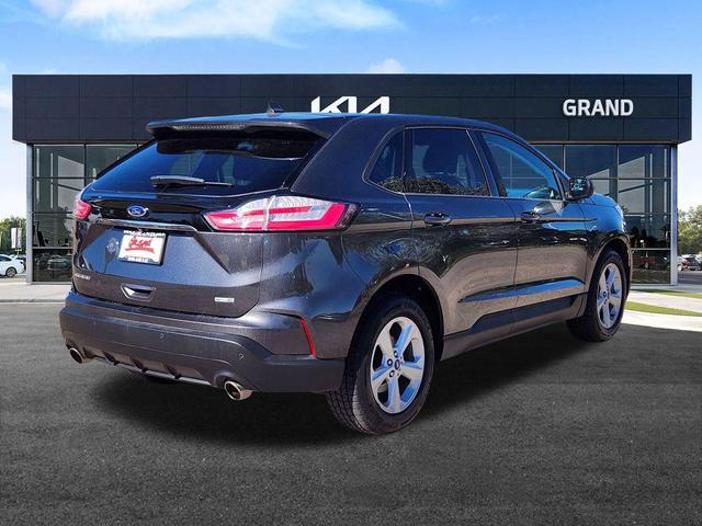Photo of 2020 Magnetic Metallic Ford Edge