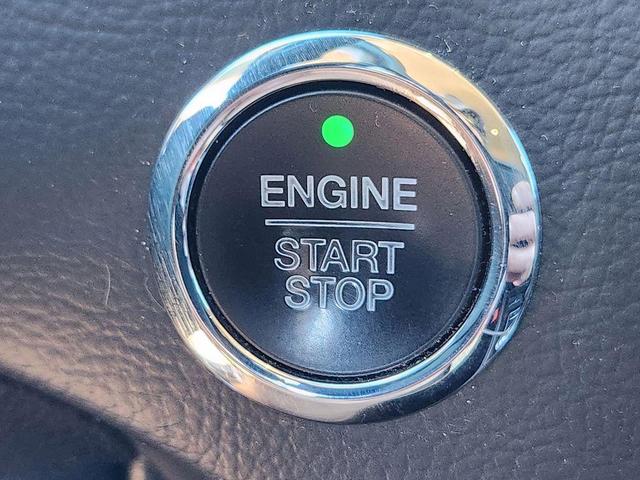 Photo of 2020 Magnetic Metallic Ford Edge