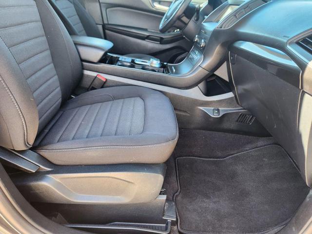 Photo of 2020 Magnetic Metallic Ford Edge