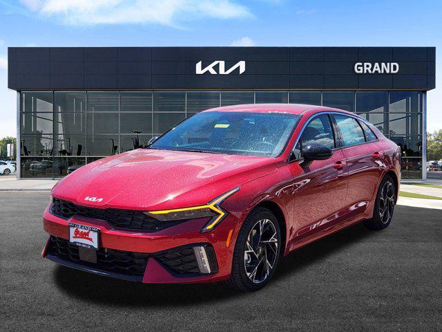 Photo of 2025 Runway Red Kia K5
