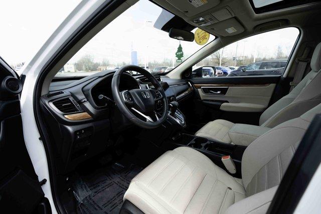 Photo of 2022 Platinum White Pearl Honda CR-V
