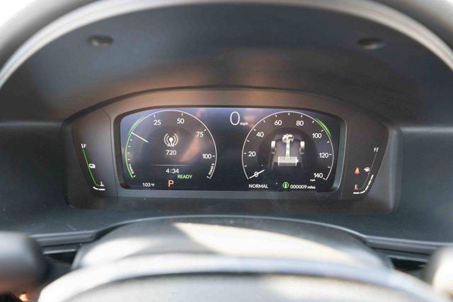 Photo of 2026 Urban Gray Pearl Honda Civic Hybrid