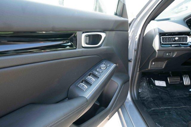 Photo of 2026 Urban Gray Pearl Honda Civic Hybrid