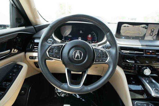 Photo of 2024 White Acura MDX