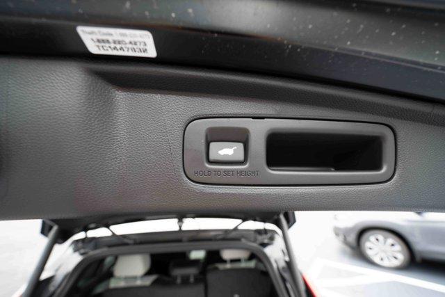 Photo of 2026 Crystal Black Pearl Honda CR-V Hybrid