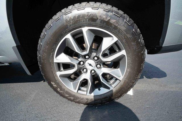Photo of 2024 Sterling Gray Metallic Chevrolet Silverado 1500