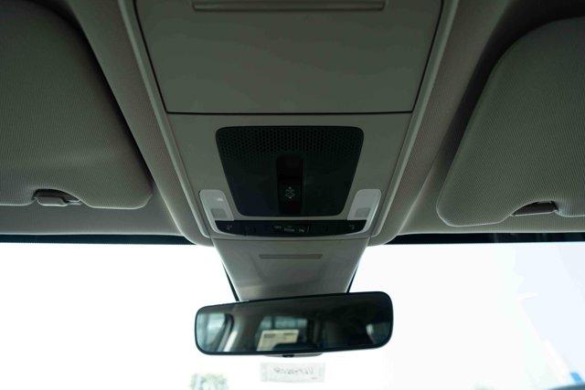 Photo of 2026 Crystal Black Pearl Honda CR-V
