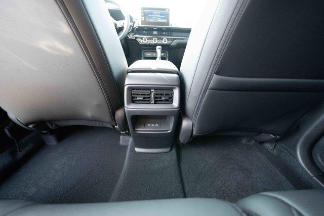 Photo of 2026 Crystal Black Pearl Honda CR-V