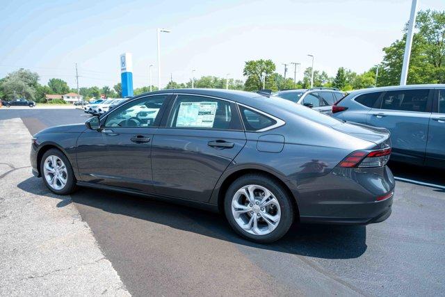 Photo of 2025 Meteorite Gray Metallic Honda Accord