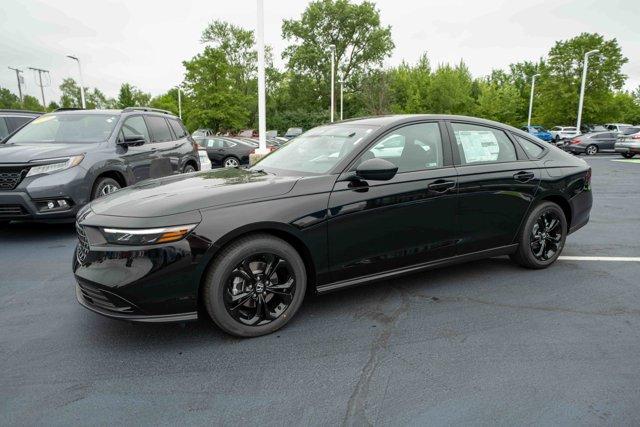 Photo of 2025 Crystal Black Pearl Honda Accord