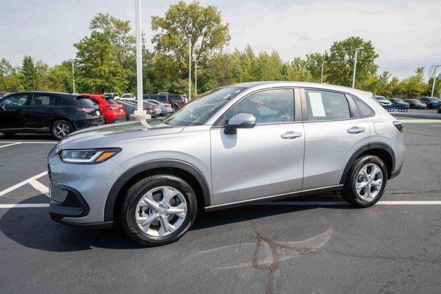 Photo of 2025 Lunar Silver Metallic Honda HR-V