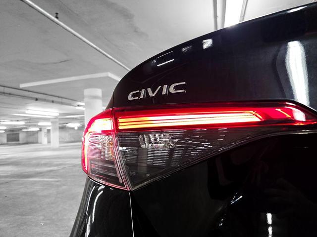 Photo of 2023 Aegean Blue Metallic Honda Civic