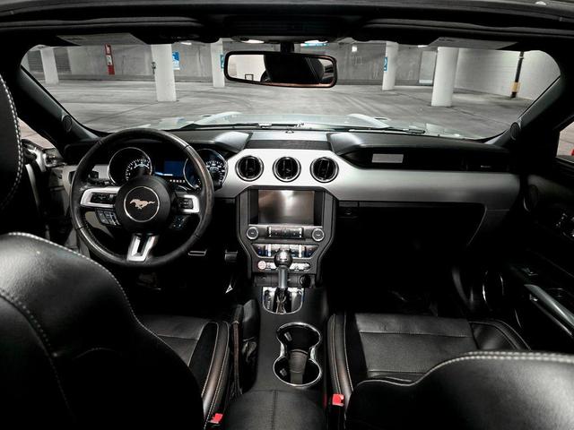 Photo of 2017 Ingot Silver Ford Mustang