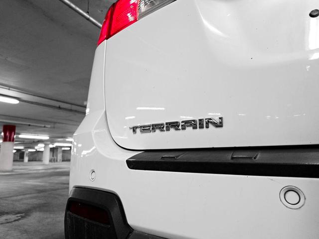 Photo of 2012 Olympic White GMC Terrain