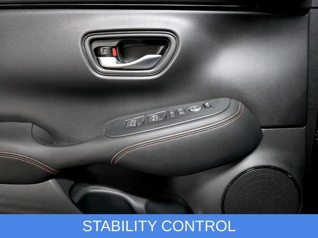 Photo of 2025 Crystal Black Pearl Honda HR-V
