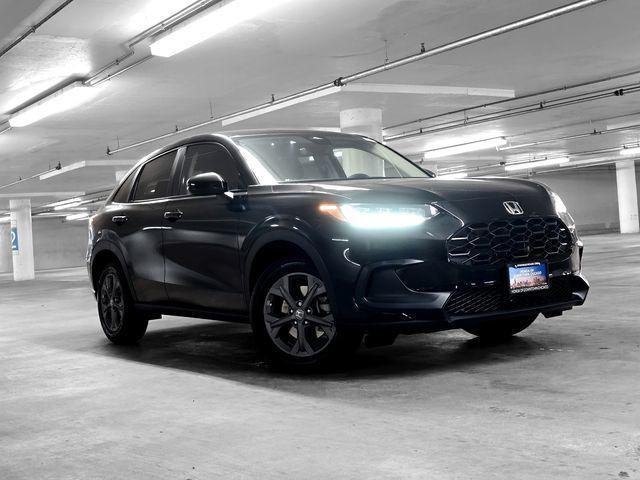 Photo of 2026 Crystal Black Pearl Honda HR-V