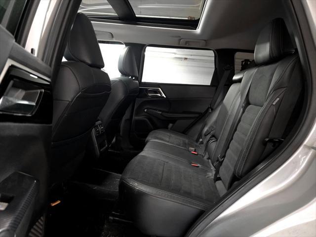 Photo of 2022 Alloy Silver Metallic Mitsubishi Outlander