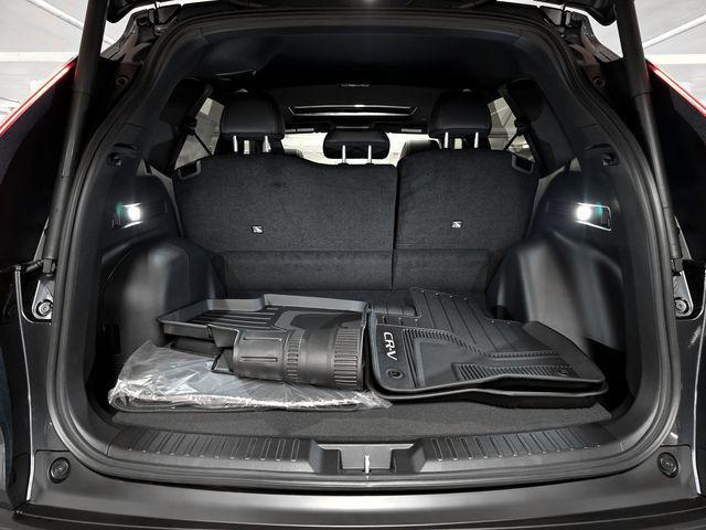 Photo of 2026 Meteorite Gray Metallic Honda CR-V Hybrid