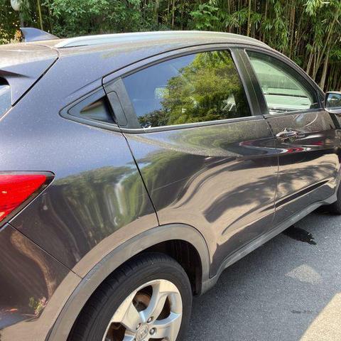 Photo of 2016 Modern Steel Metallic Honda HR-V