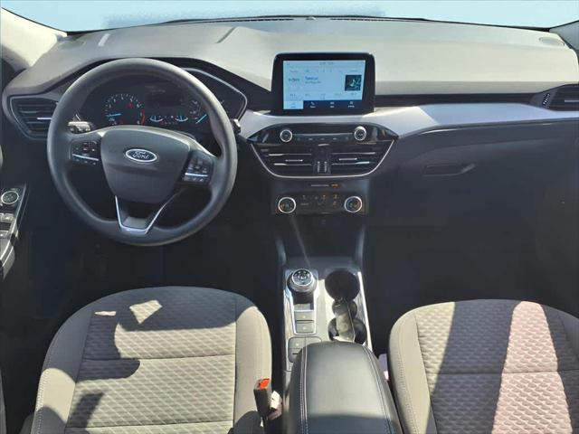 Photo of 2022 Iced Blue Silver Metallic Ford Escape