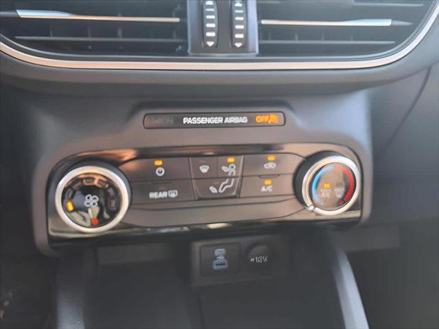 Photo of 2022 Iced Blue Silver Metallic Ford Escape