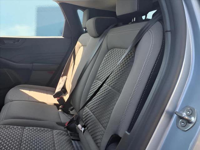 Photo of 2022 Iced Blue Silver Metallic Ford Escape