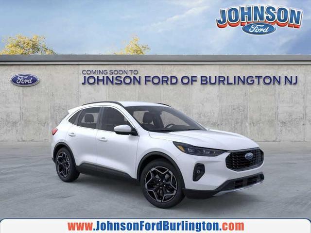 Photo of 2026 STAR WHITE Ford Escape