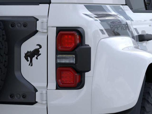 Photo of 2024 Oxford White Ford Bronco