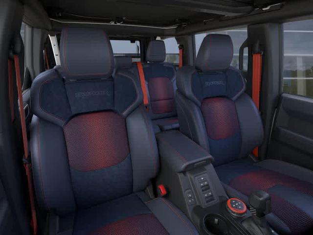 Photo of 2024 Oxford White Ford Bronco