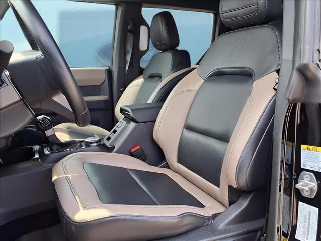 Photo of 2023 Shadow Black Ford Bronco