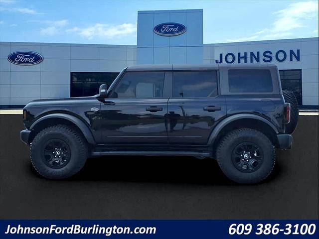 Photo of 2023 Shadow Black Ford Bronco