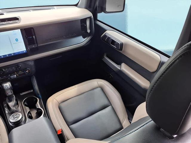 Photo of 2023 Shadow Black Ford Bronco