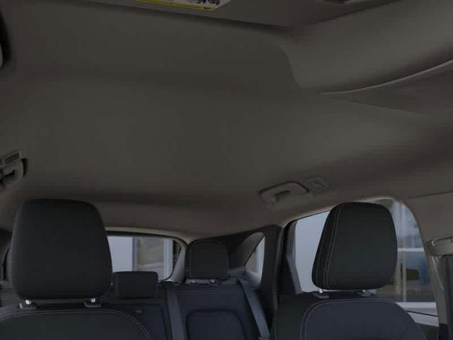 Photo of 2025 Oxford White Ford Escape