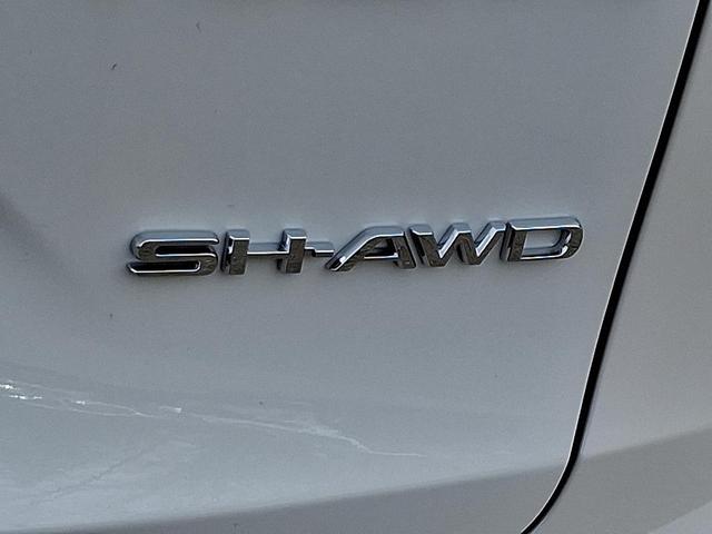 Photo of 2025 White Acura RDX