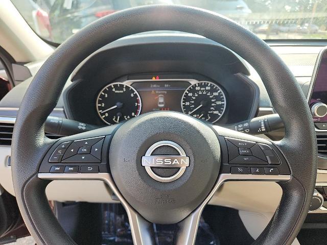 Photo of 2023 Garnet Pearl Nissan Altima