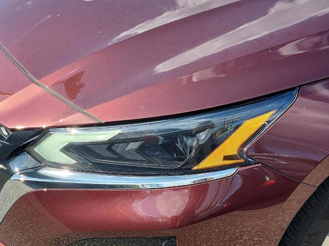 Photo of 2023 Garnet Pearl Nissan Altima