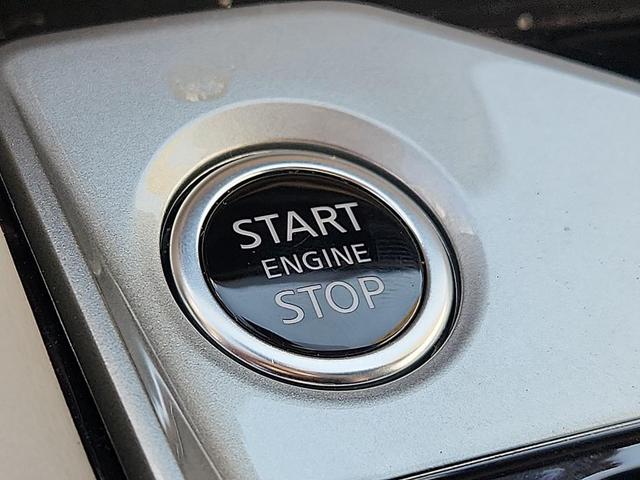 Photo of 2023 Garnet Pearl Nissan Altima